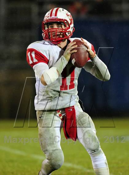 Thumbnail 2 in Norwich Free Academy vs. Xavier (CIAC Class LL Final) photogallery.