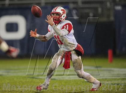 Thumbnail 3 in Norwich Free Academy vs. Xavier (CIAC Class LL Final) photogallery.