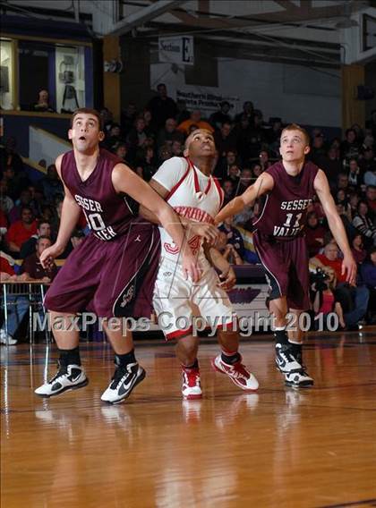 Thumbnail 3 in Meridian vs. Sesser-Valier (IHSA Class 1A Sectional Championship) photogallery.