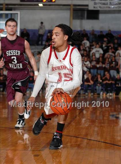 Thumbnail 3 in Meridian vs. Sesser-Valier (IHSA Class 1A Sectional Championship) photogallery.