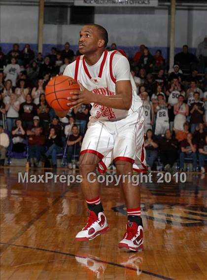 Thumbnail 3 in Meridian vs. Sesser-Valier (IHSA Class 1A Sectional Championship) photogallery.