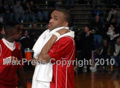 Thumbnail 2 in Meridian vs. Sesser-Valier (IHSA Class 1A Sectional Championship) photogallery.