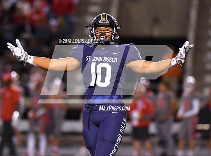 Thumbnail 2 in St. John Bosco vs. Mater Dei (CIF SS DIV 1 Final) photogallery.