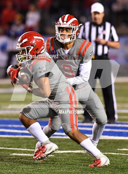 Thumbnail 1 in St. John Bosco vs. Mater Dei (CIF SS DIV 1 Final) photogallery.