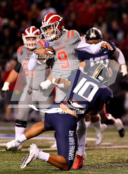 Thumbnail 2 in St. John Bosco vs. Mater Dei (CIF SS DIV 1 Final) photogallery.