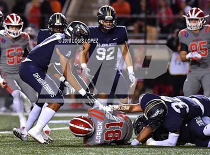 Thumbnail 1 in St. John Bosco vs. Mater Dei (CIF SS DIV 1 Final) photogallery.