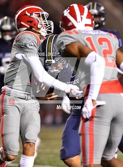 Thumbnail 1 in St. John Bosco vs. Mater Dei (CIF SS DIV 1 Final) photogallery.