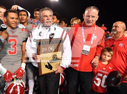 Thumbnail 1 in St. John Bosco vs. Mater Dei (CIF SS DIV 1 Final) photogallery.