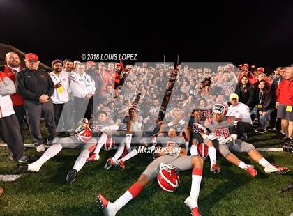 Thumbnail 2 in St. John Bosco vs. Mater Dei (CIF SS DIV 1 Final) photogallery.