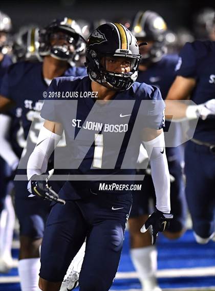 Thumbnail 3 in St. John Bosco vs. Mater Dei (CIF SS DIV 1 Final) photogallery.