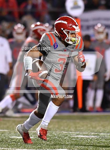 Thumbnail 3 in St. John Bosco vs. Mater Dei (CIF SS DIV 1 Final) photogallery.