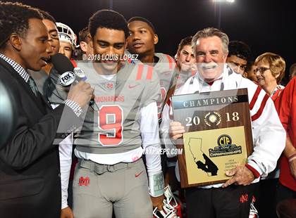 Thumbnail 3 in St. John Bosco vs. Mater Dei (CIF SS DIV 1 Final) photogallery.