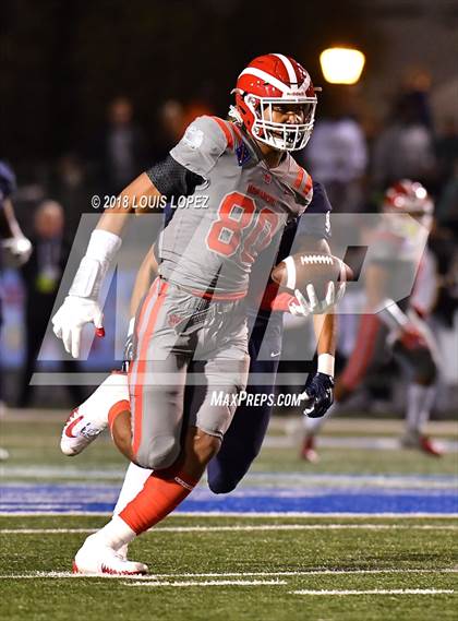 Thumbnail 1 in St. John Bosco vs. Mater Dei (CIF SS DIV 1 Final) photogallery.