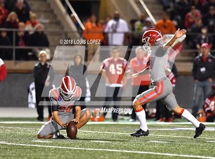 Thumbnail 1 in St. John Bosco vs. Mater Dei (CIF SS DIV 1 Final) photogallery.