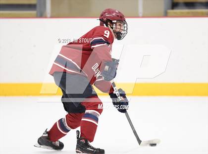 Thumbnail 2 in Loomis Chaffee vs. Avon Old Farms (Avon Jamboree) photogallery.