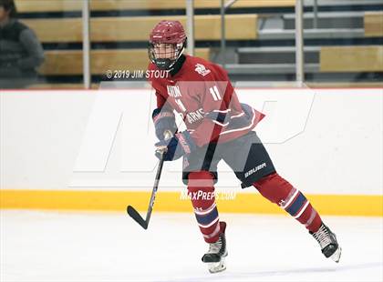 Thumbnail 3 in Loomis Chaffee vs. Avon Old Farms (Avon Jamboree) photogallery.