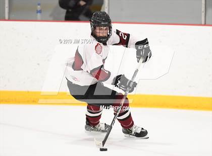 Thumbnail 2 in Loomis Chaffee vs. Avon Old Farms (Avon Jamboree) photogallery.