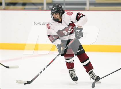 Thumbnail 1 in Loomis Chaffee vs. Avon Old Farms (Avon Jamboree) photogallery.