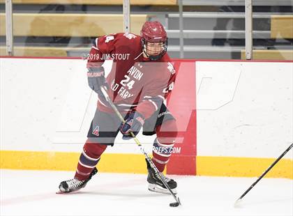 Thumbnail 2 in Loomis Chaffee vs. Avon Old Farms (Avon Jamboree) photogallery.