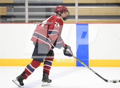 Thumbnail 1 in Loomis Chaffee vs. Avon Old Farms (Avon Jamboree) photogallery.