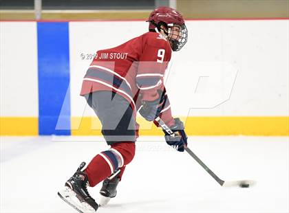 Thumbnail 1 in Loomis Chaffee vs. Avon Old Farms (Avon Jamboree) photogallery.