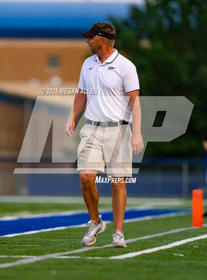 Thumbnail 2 in St. Xavier vs. Mason (OHSAA Division 1 Region 4 Regional Final) photogallery.