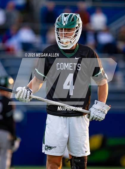 Thumbnail 3 in St. Xavier vs. Mason (OHSAA Division 1 Region 4 Regional Final) photogallery.