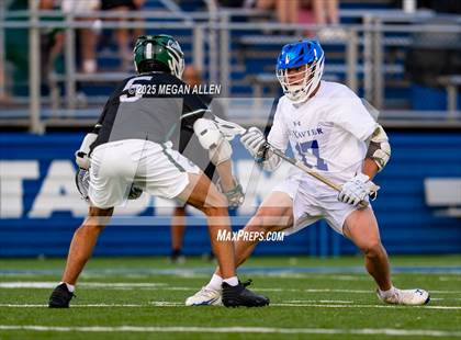 Thumbnail 1 in St. Xavier vs. Mason (OHSAA Division 1 Region 4 Regional Final) photogallery.