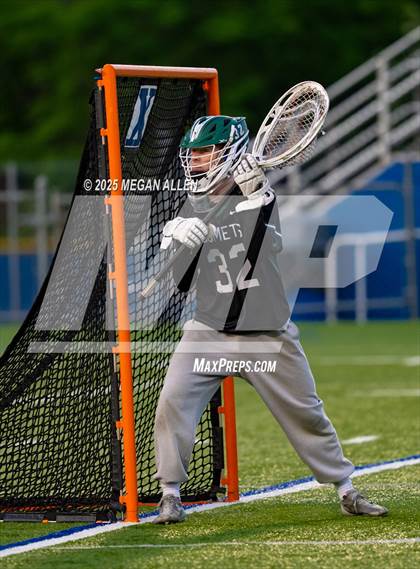 Thumbnail 3 in St. Xavier vs. Mason (OHSAA Division 1 Region 4 Regional Final) photogallery.