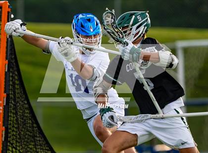 Thumbnail 2 in St. Xavier vs. Mason (OHSAA Division 1 Region 4 Regional Final) photogallery.