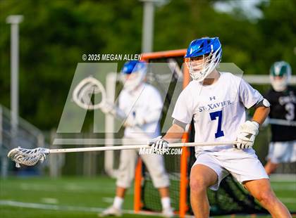 Thumbnail 1 in St. Xavier vs. Mason (OHSAA Division 1 Region 4 Regional Final) photogallery.