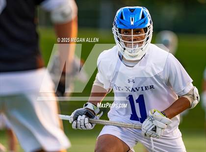 Thumbnail 1 in St. Xavier vs. Mason (OHSAA Division 1 Region 4 Regional Final) photogallery.