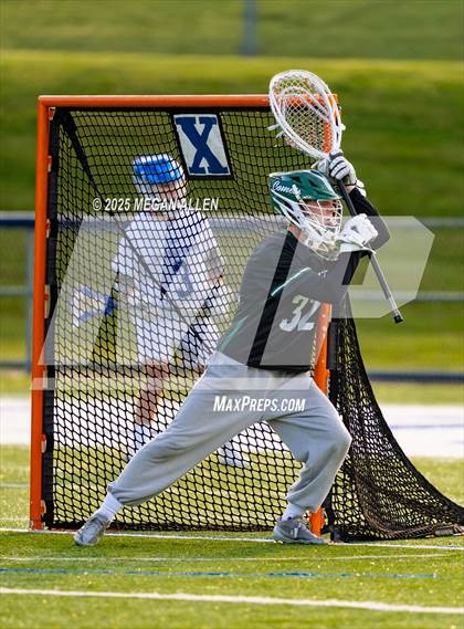 Thumbnail 3 in St. Xavier vs. Mason (OHSAA Division 1 Region 4 Regional Final) photogallery.