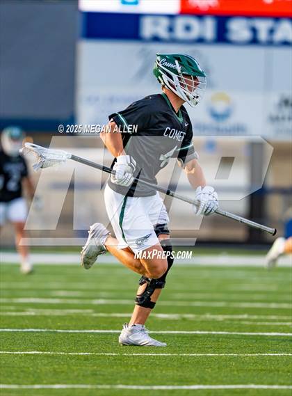 Thumbnail 2 in St. Xavier vs. Mason (OHSAA Division 1 Region 4 Regional Final) photogallery.