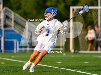 Thumbnail 1 in St. Xavier vs. Mason (OHSAA Division 1 Region 4 Regional Final) photogallery.