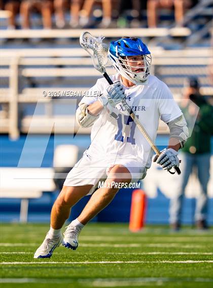 Thumbnail 2 in St. Xavier vs. Mason (OHSAA Division 1 Region 4 Regional Final) photogallery.