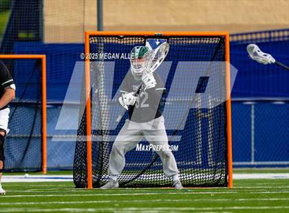 Thumbnail 2 in St. Xavier vs. Mason (OHSAA Division 1 Region 4 Regional Final) photogallery.