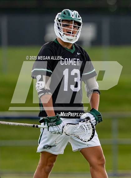 Thumbnail 1 in St. Xavier vs. Mason (OHSAA Division 1 Region 4 Regional Final) photogallery.