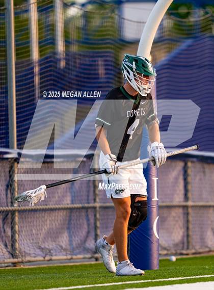 Thumbnail 3 in St. Xavier vs. Mason (OHSAA Division 1 Region 4 Regional Final) photogallery.