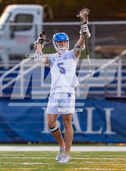 Thumbnail 2 in St. Xavier vs. Mason (OHSAA Division 1 Region 4 Regional Final) photogallery.