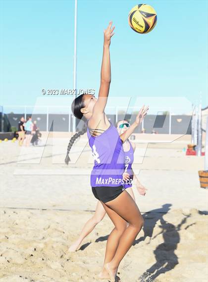 Thumbnail 1 in O'Connor vs. Millennium (AIA DI Pairs Semifinal) photogallery.