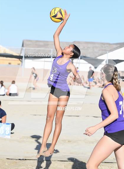 Thumbnail 1 in O'Connor vs. Millennium (AIA DI Pairs Semifinal) photogallery.