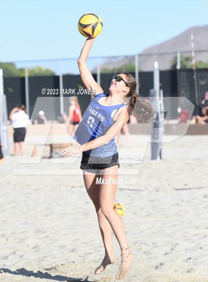 Thumbnail 3 in O'Connor vs. Millennium (AIA DI Pairs Semifinal) photogallery.