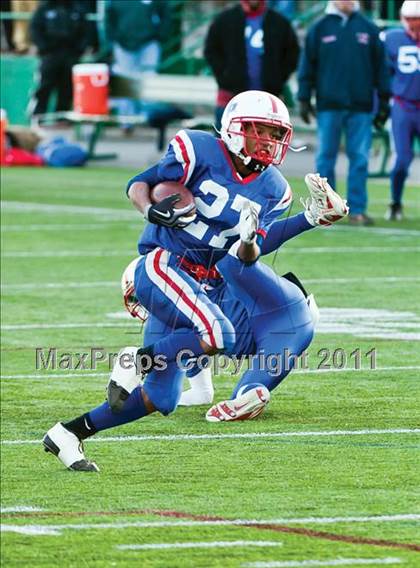 Thumbnail 1 in Mt. Pleasant vs. Exeter-West Greenwich (RIIL Division 4 Final) photogallery.