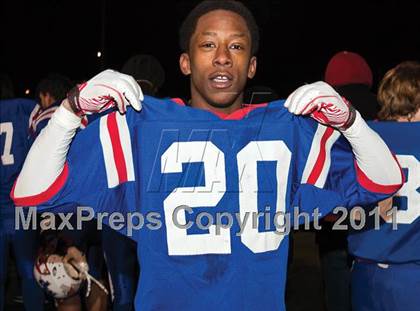 Thumbnail 3 in Mt. Pleasant vs. Exeter-West Greenwich (RIIL Division 4 Final) photogallery.
