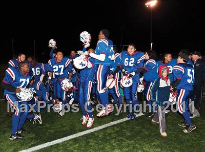 Thumbnail 3 in Mt. Pleasant vs. Exeter-West Greenwich (RIIL Division 4 Final) photogallery.