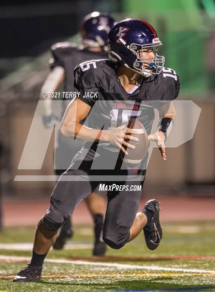 Thumbnail 3 in El Modena @ Yorba Linda photogallery.