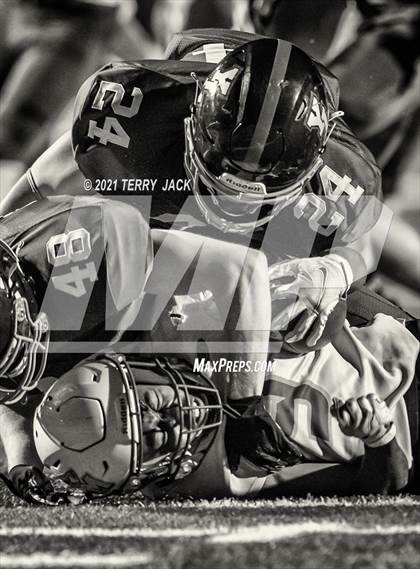 Thumbnail 2 in El Modena @ Yorba Linda photogallery.
