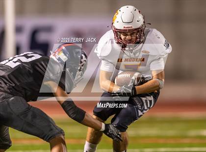 Thumbnail 3 in El Modena @ Yorba Linda photogallery.