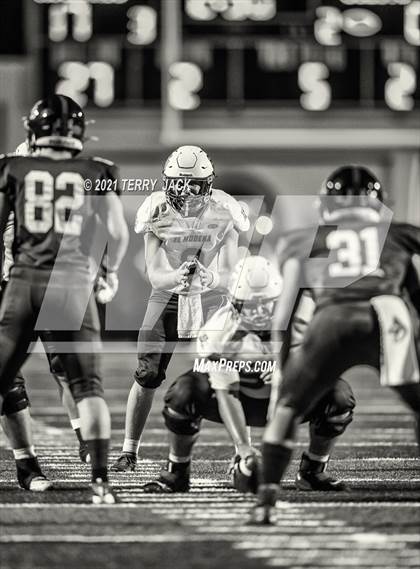 Thumbnail 1 in El Modena @ Yorba Linda photogallery.